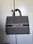 Duza torba shopperka Dior
