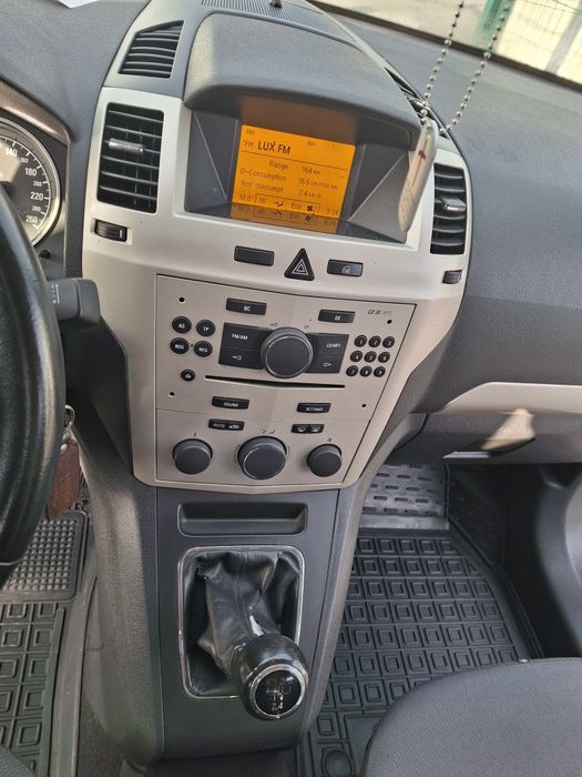 Opel zafira 1.8. 7місць