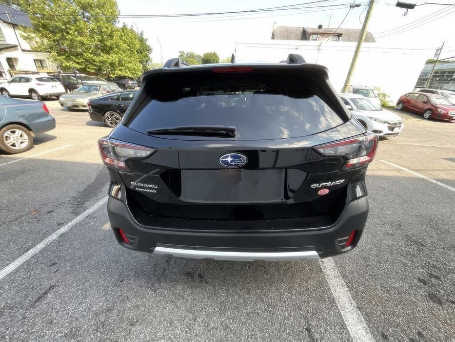 Subaru Outback Limited      2020