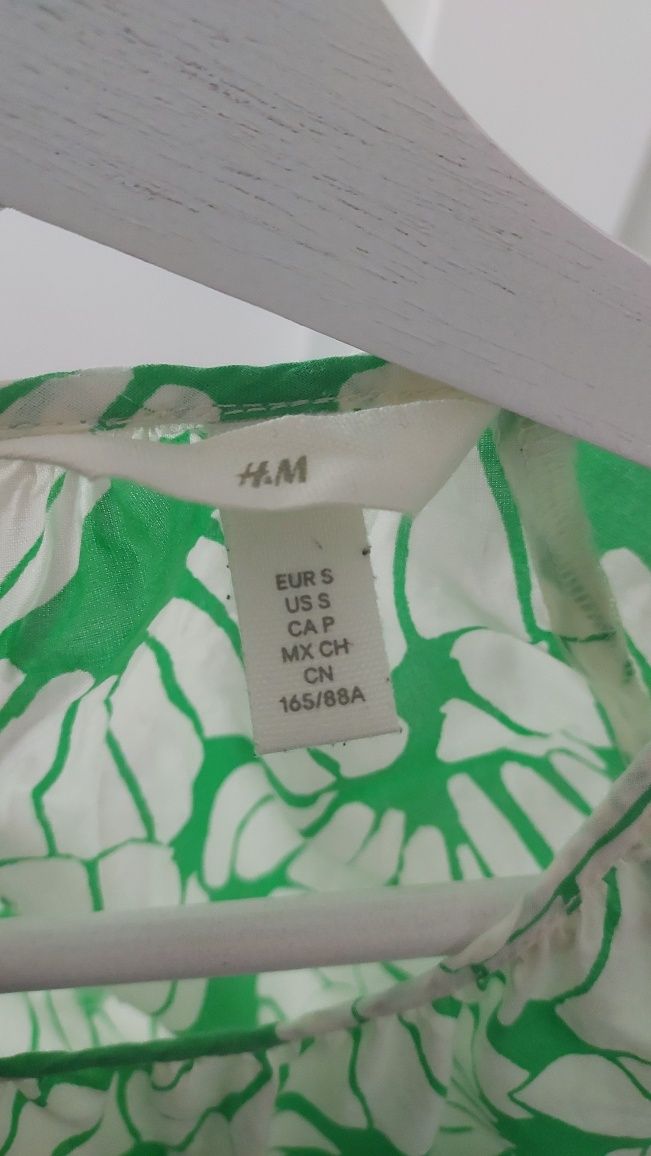 Sukienka z wizkozy z bufiastymi rękawkami h&m rozmiaru s