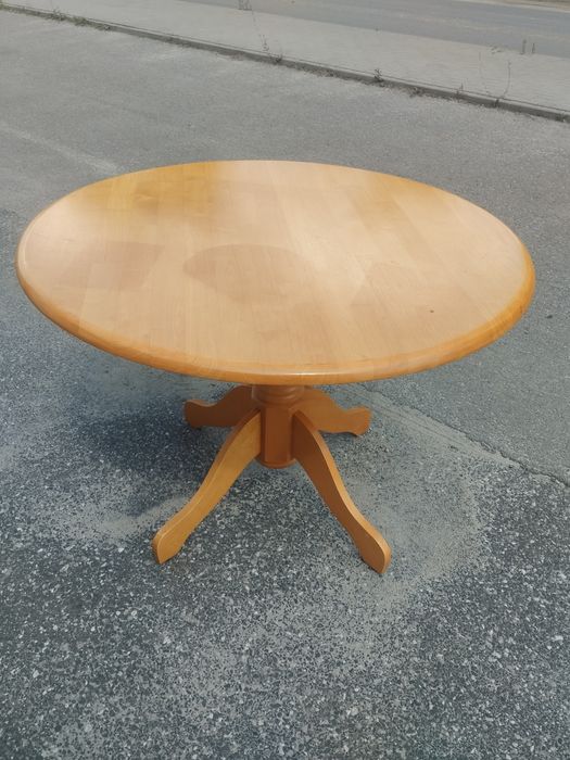 Stół okrągły drewniany