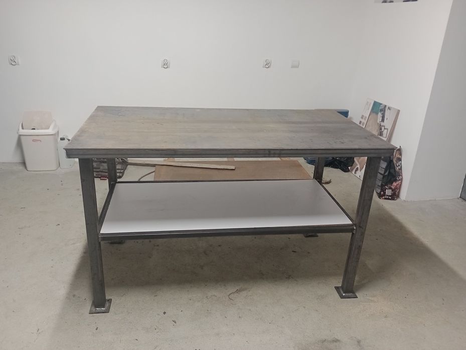 Stół warsztatowy, spawalniczy