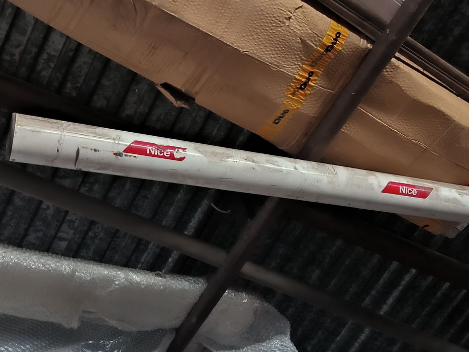 Szlaban jednostka Nice do ramienia 5m