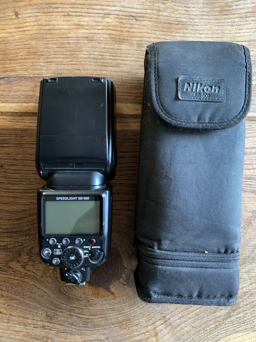 Nikon SB 900 фотоспалах