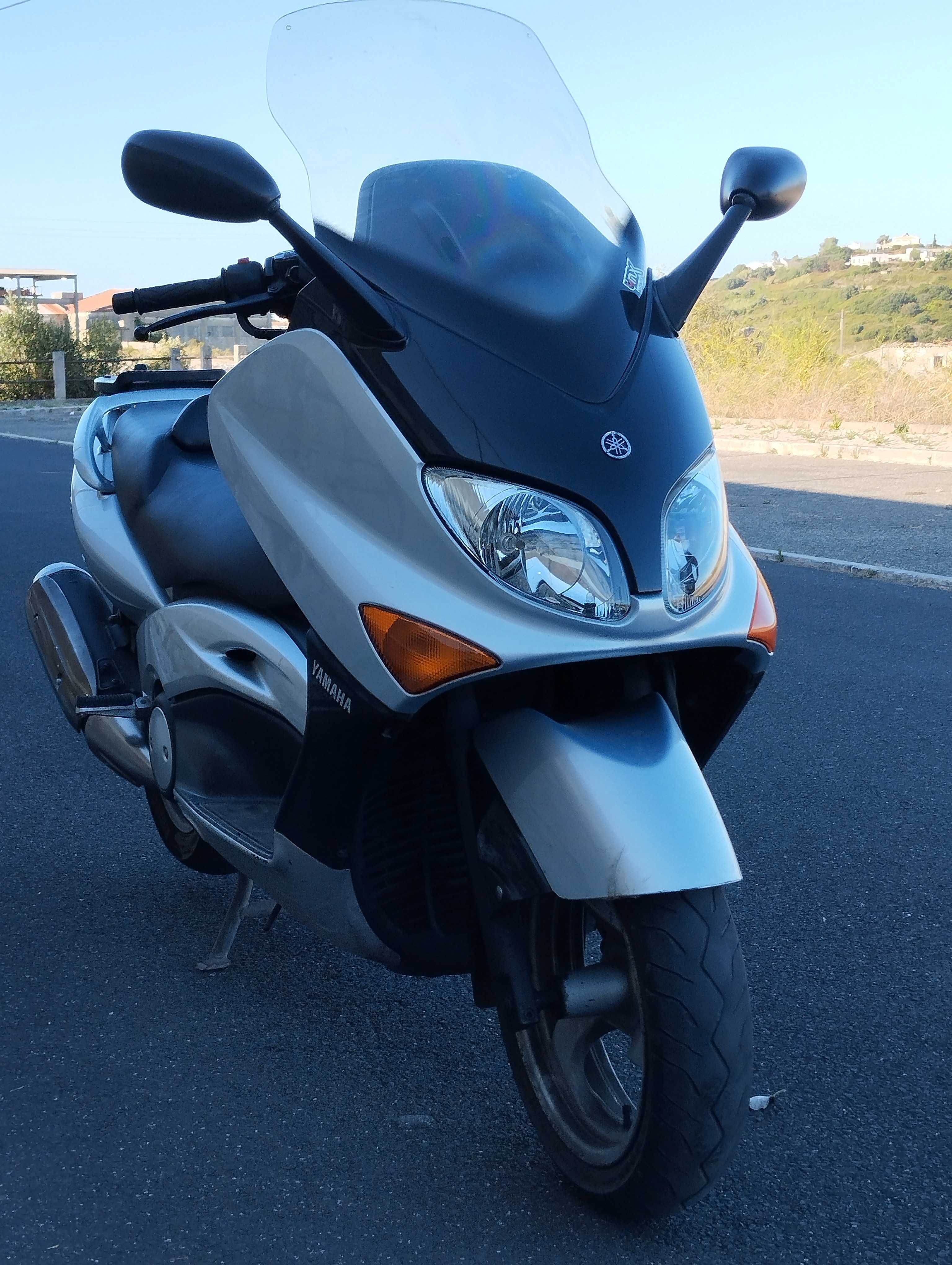 Yamaha T Max 500