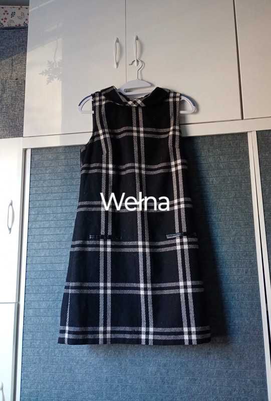 Wełniana sukienka w kratę w stylu retro Next