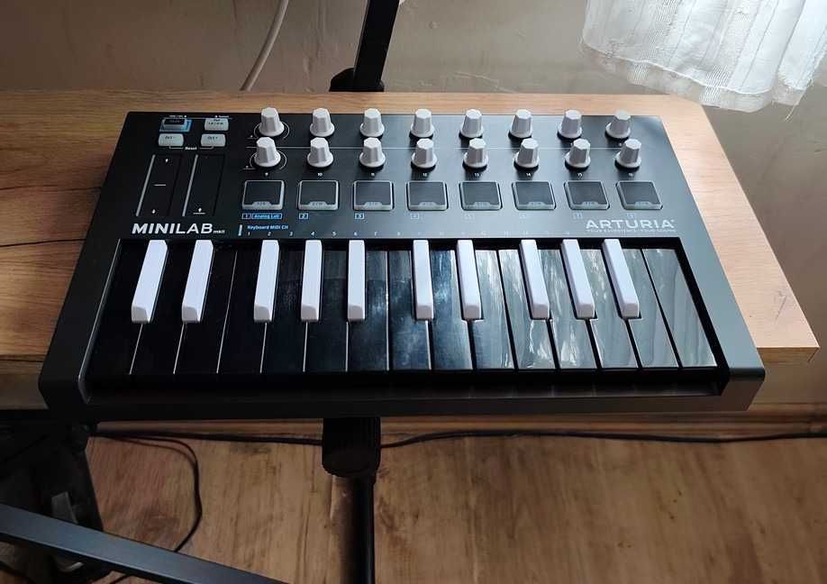 Arturia Minilab MK2