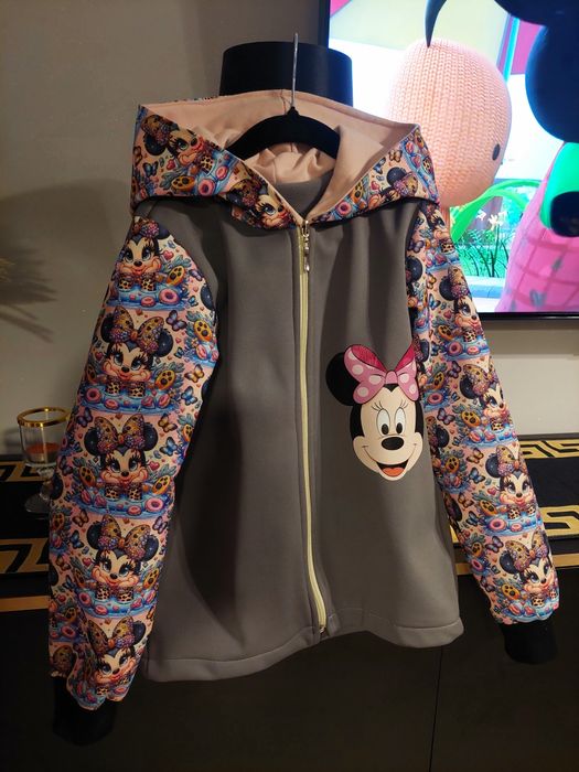 Kurtka myszka minnie rozmiar 122