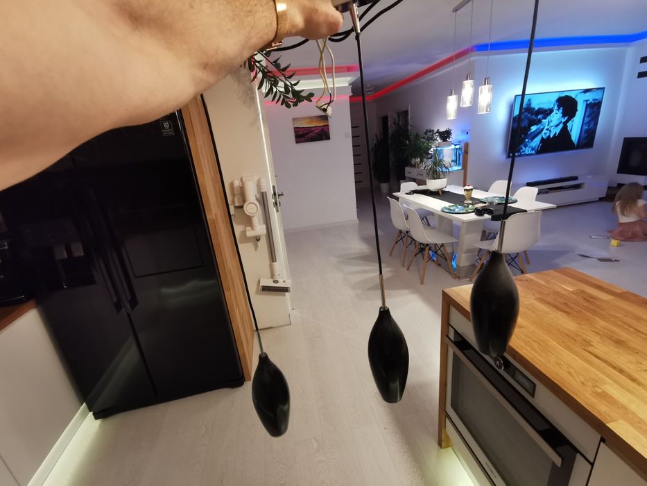 Lampa wisząca sufitowa czarna nowoczesna potrójna szklana E14