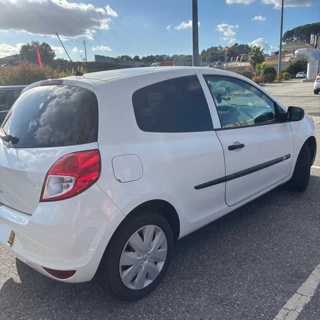 Vendo Clio Comercial