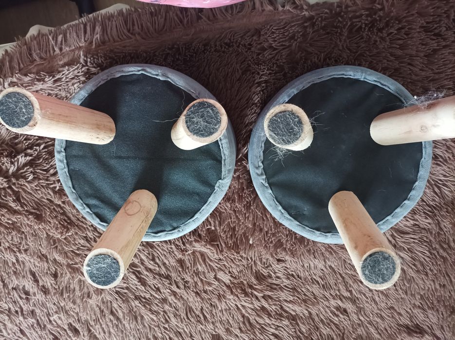 Stołki szare dwa taboreciki