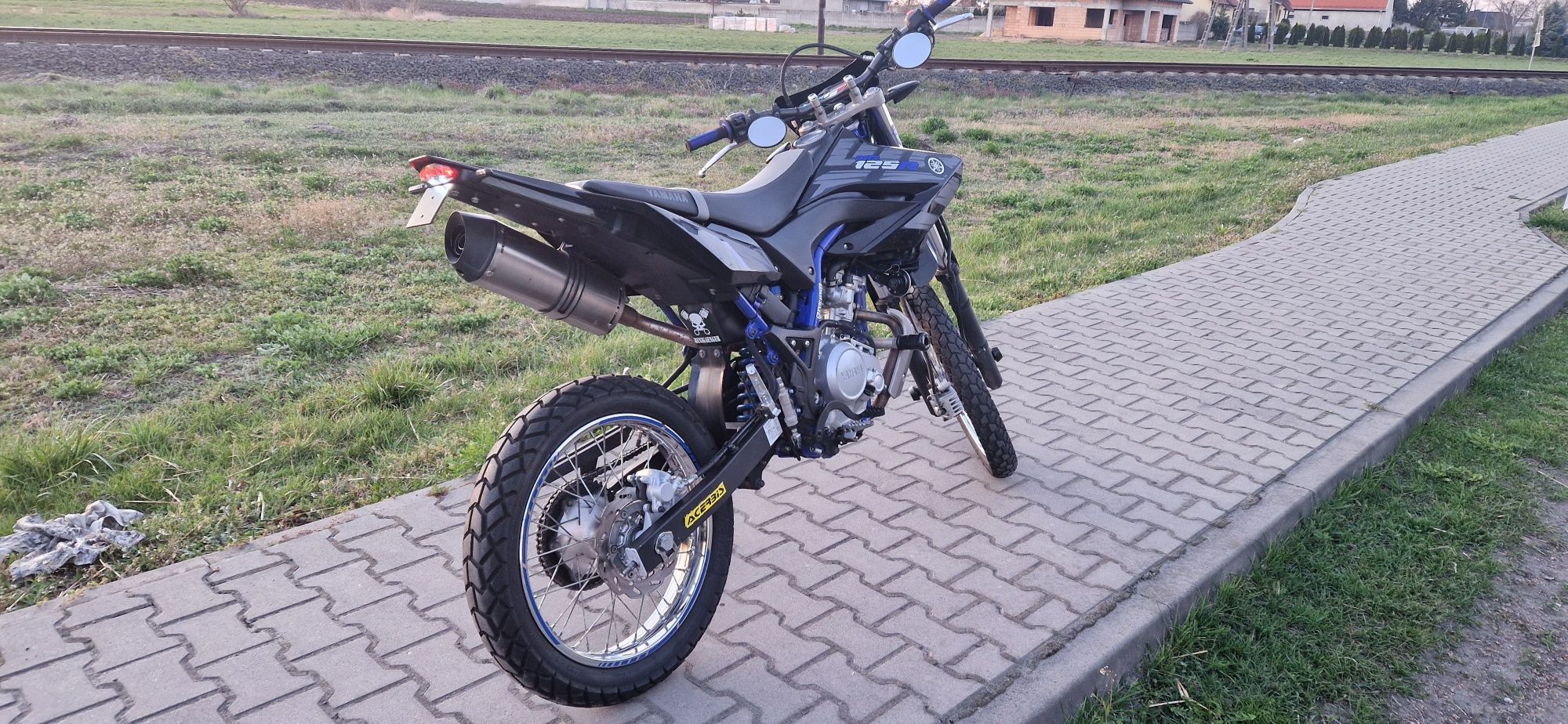 Yamaha WR 125 R WR125 rok 2016 przeb.20 tys km z Niemiec
