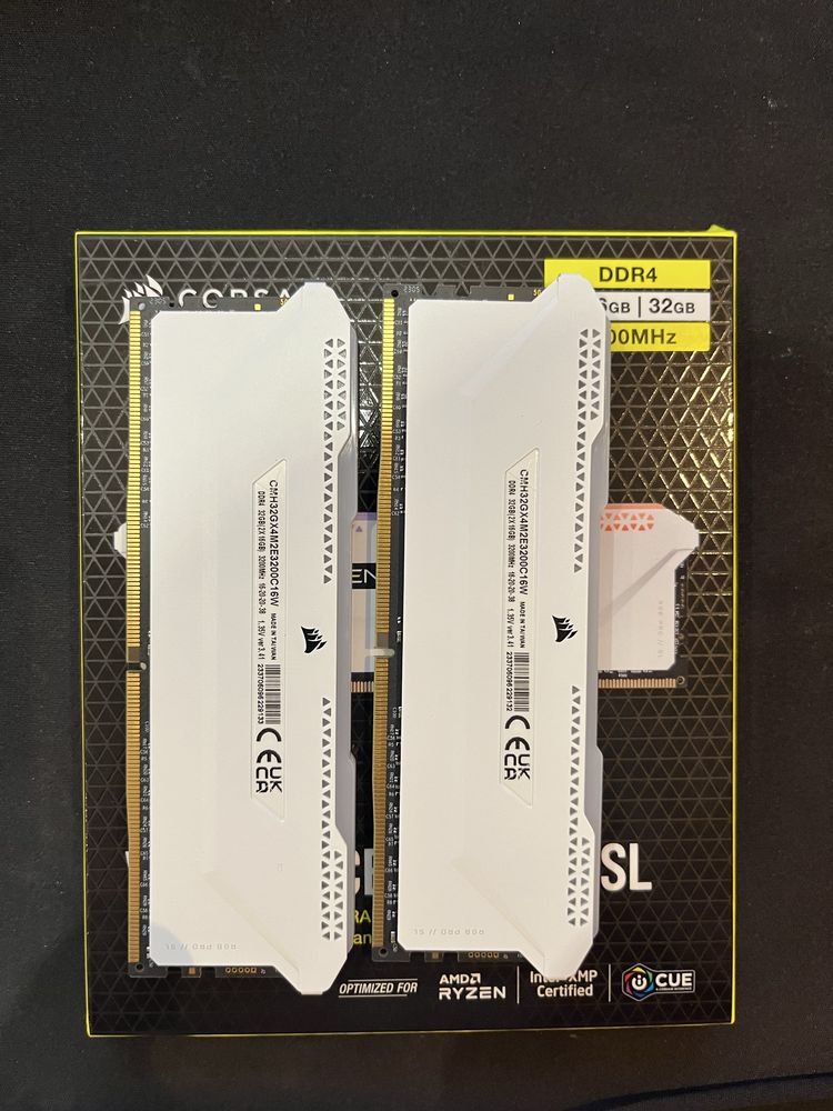 Memoria RAM Corsair Vengeance RGB Pro SL 32GB (2x16GB) DDR4