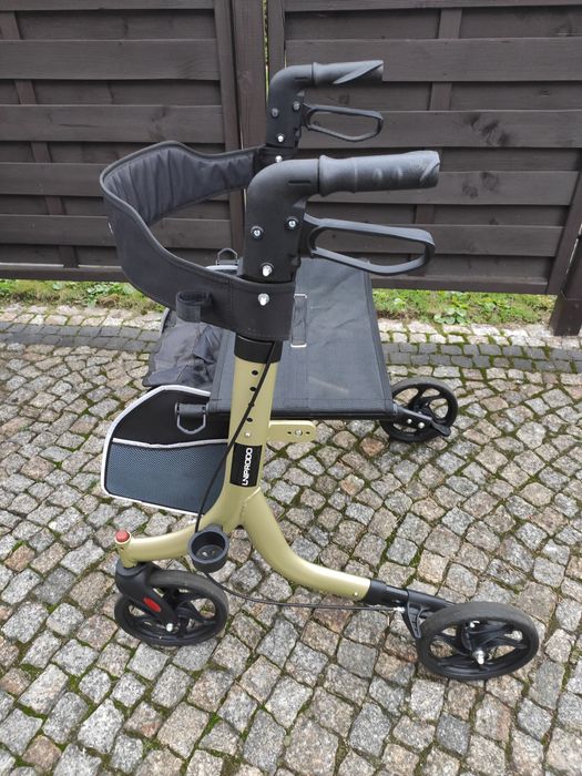 Balkonik wózek dla seniora