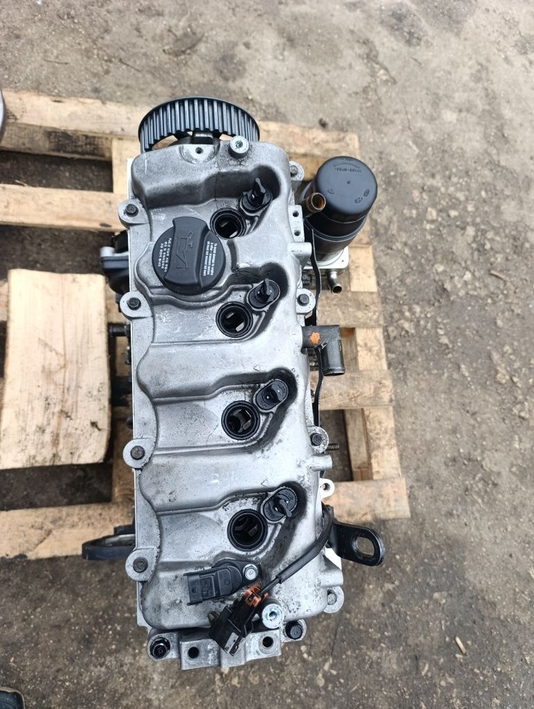 Мотор Хюндай Санта фе 2 Двигатель Hyundai santa fe D4EB АКПП Двигун