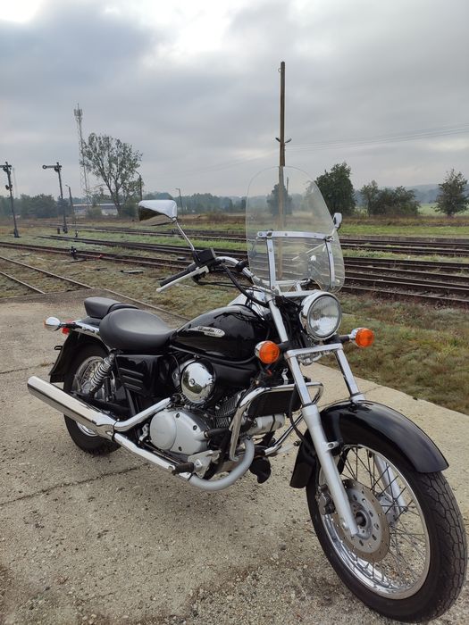 Honda shadow 125 (niski przebieg) ( Virago rebel Vulcan gn Yamaha )
