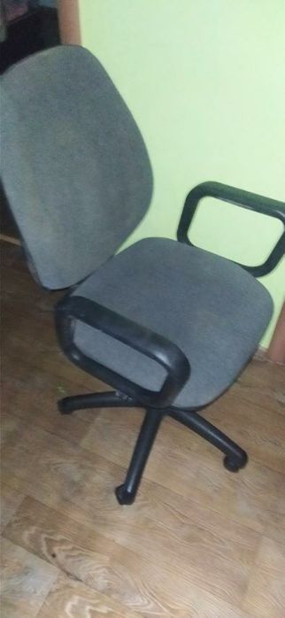 Крісло  офісне. Б/в.