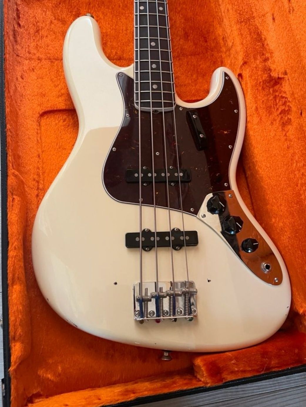 Fender American Vintage II 1966 Jazz Bass 2024 USA