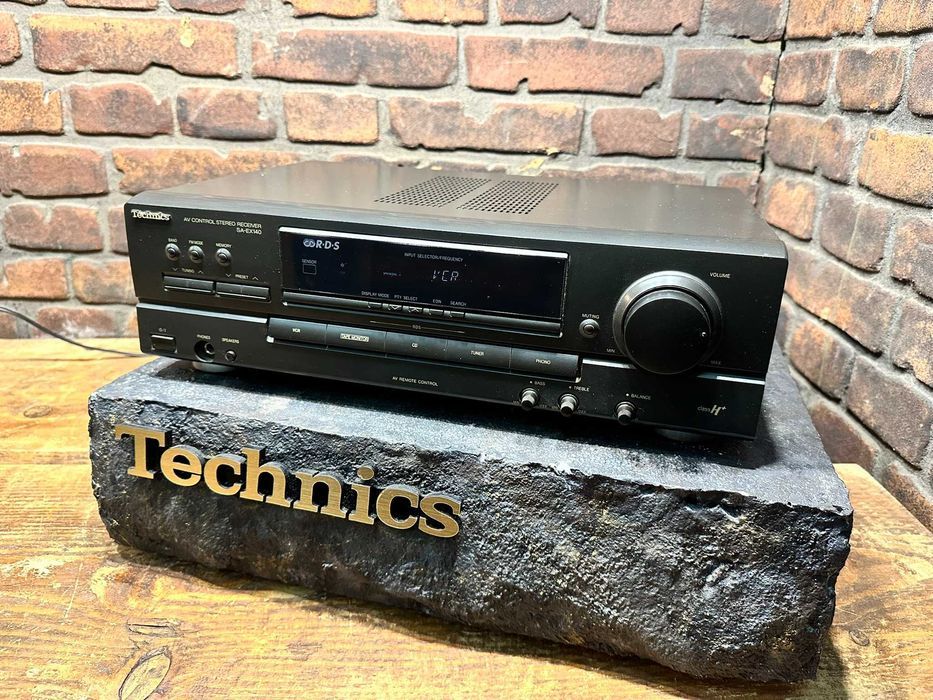 Amplituner Technics SA-EX 140