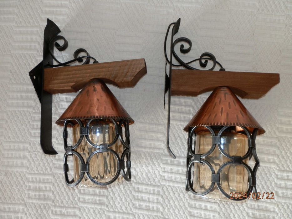Lindo par de Candêeiros de Parede Vintage