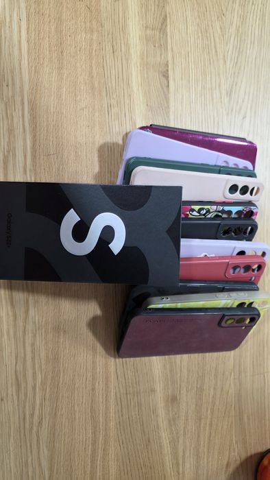 Samsung Galaxy S22 plus + bundle de capas