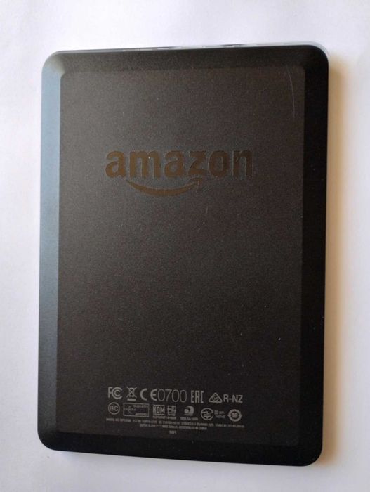 Czytnik Ebooków  - 7 Generacja  Kindle Touch 2