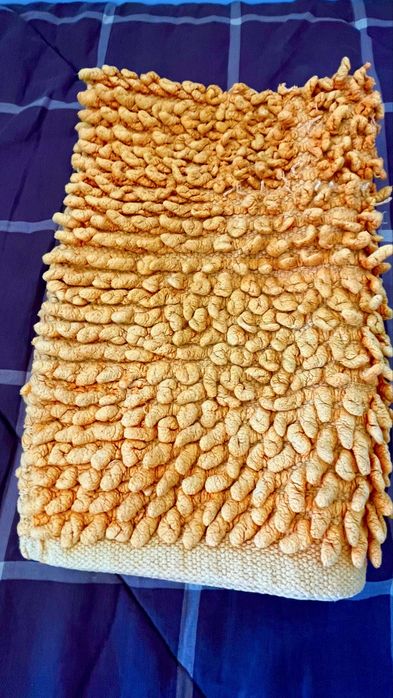 Tapete de banho felpudo laranja 54x83 cm em bom estado