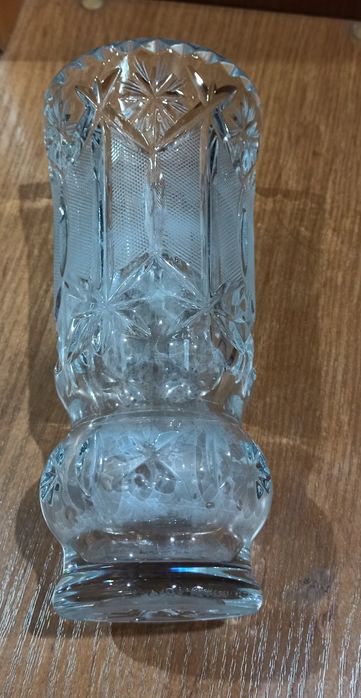 Кришталева ваза, висота 20 см