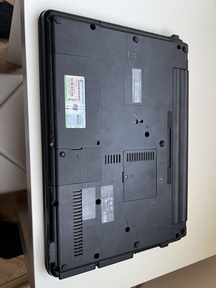 Ноутбук HP Compaq 615  15,6"