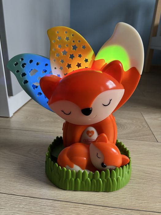 projektor i lampka nocna Infantino 3 w 1 z liskiem