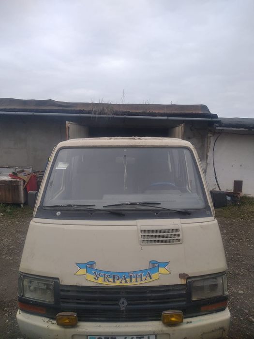 Пасажирський бус