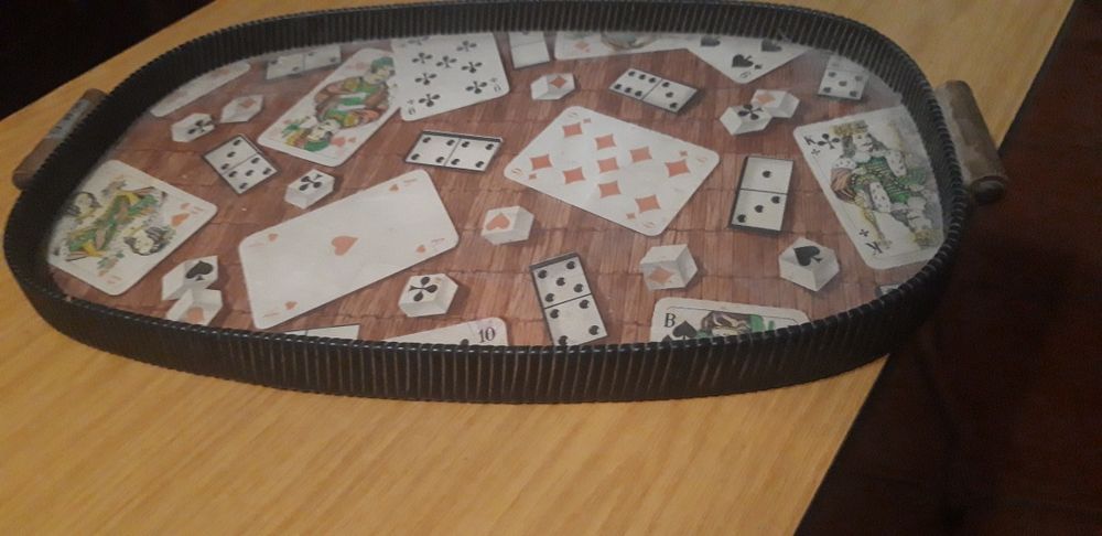 Tabuleiro de Refeição Antigo