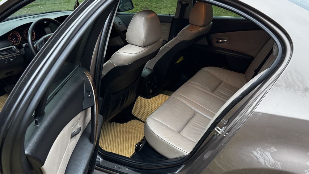 Продам БМВ Е60 525і