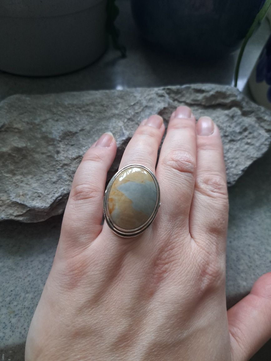 Srebrny pierścionek z jaspisem autorski srebro