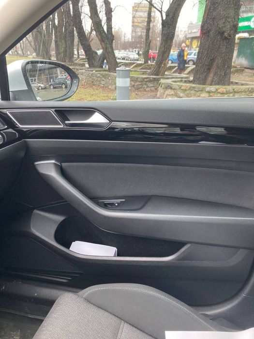 Накладка салон Volkswagen B8 2015-2019