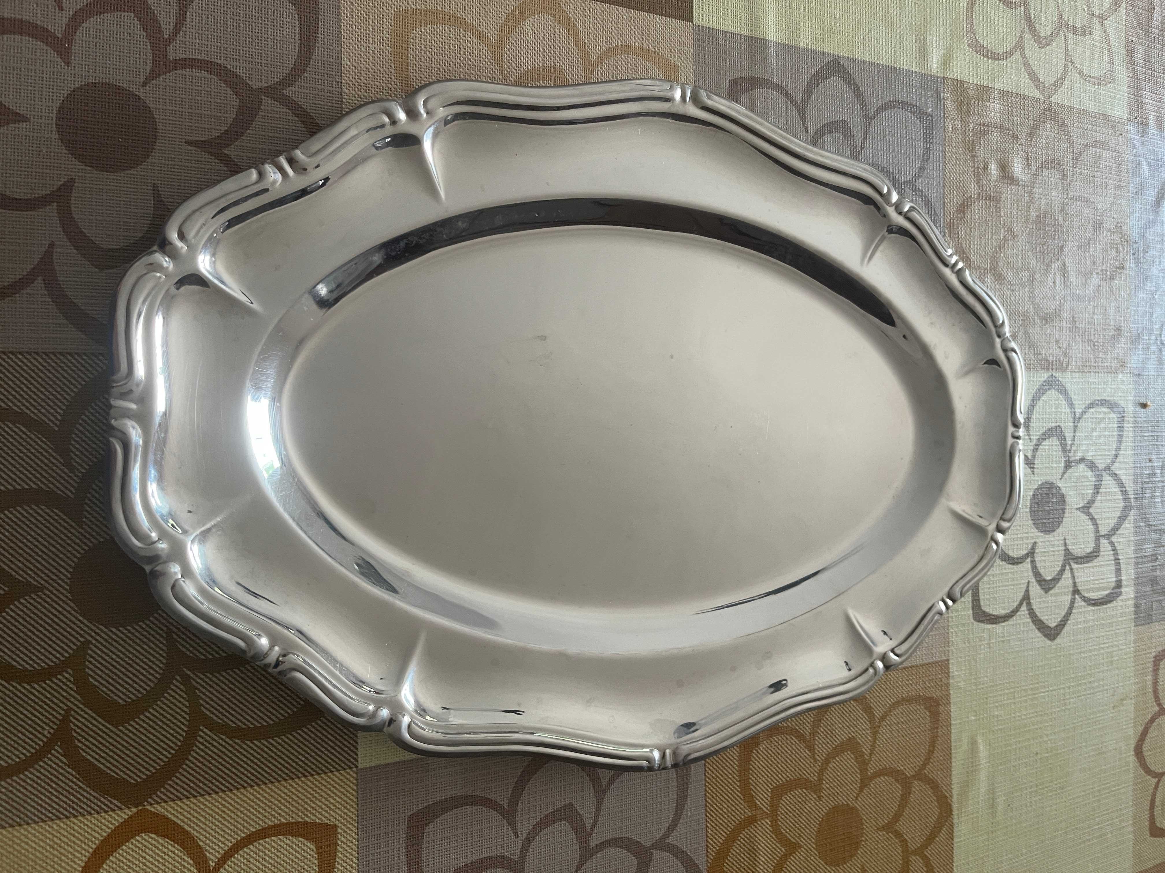 Conjunto de 5 Travessas Trabalhadas