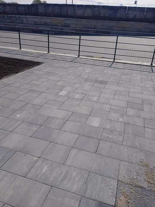 Укладання тротуарної плитки Луцьк