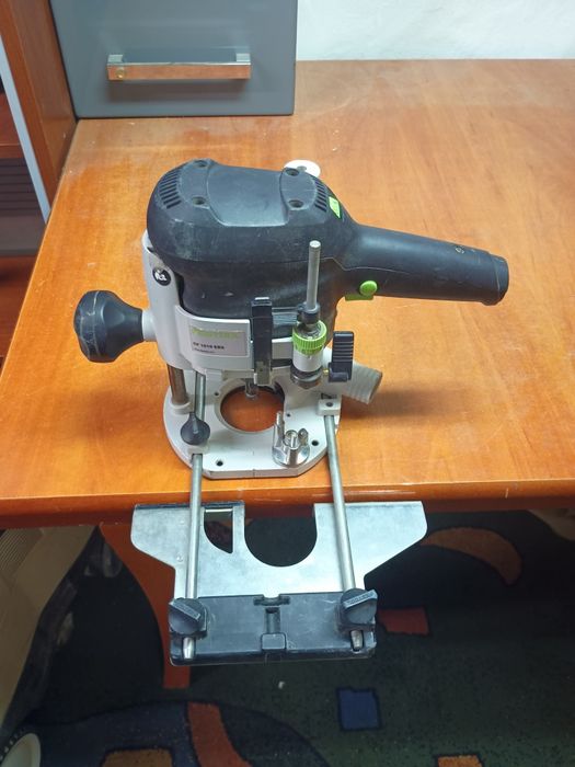 Frezarka gornowrzecionowa Festool OF 1010.EBQ.