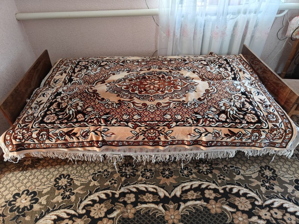 Диван часів ссср