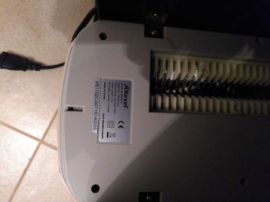 Destruidora REXEL ProStyle (11 Folhas - Capacidade: 20 L)