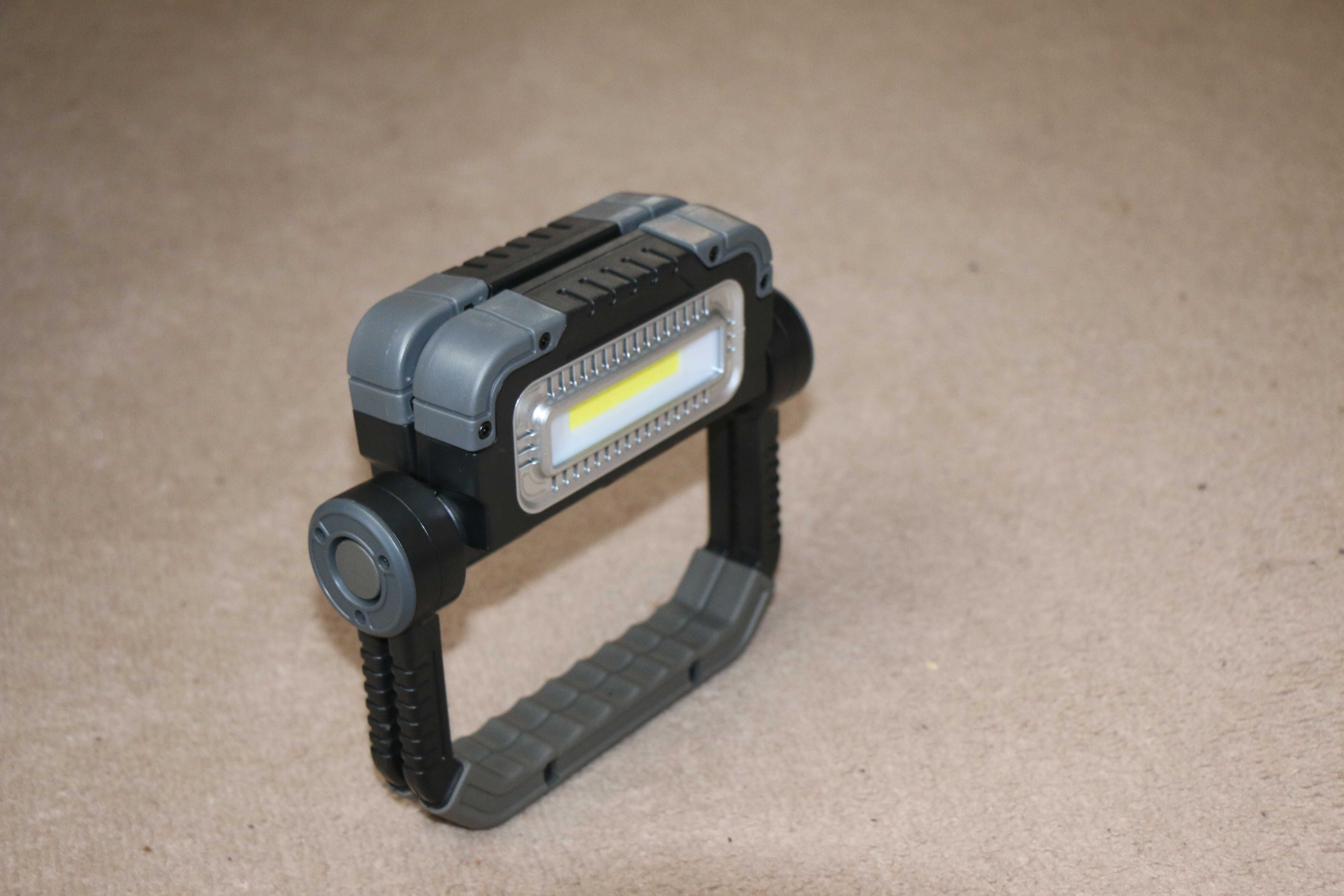 LED фонарь трансформер