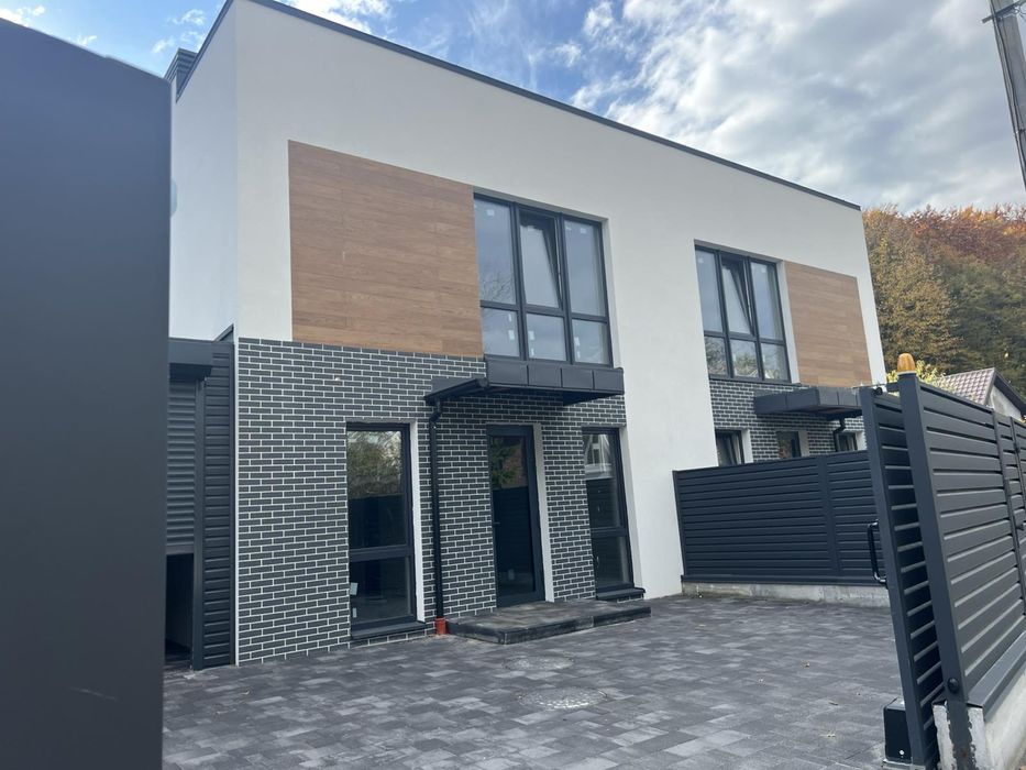 Унікальна пропозиція продаж котеджів в парковій зоні вул Голубця