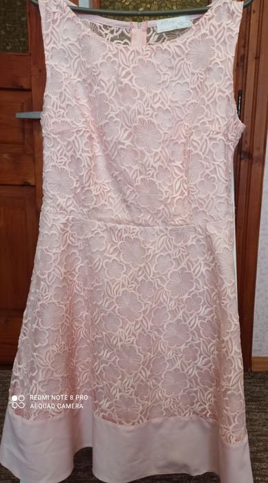 Продається плаття.