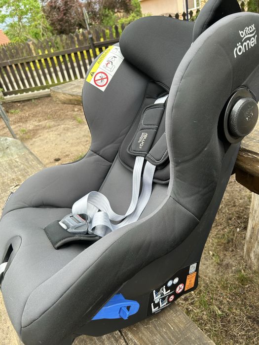 Fotelik samochodowy RWF tyłem na pasy Britax Romer Max Way Plus