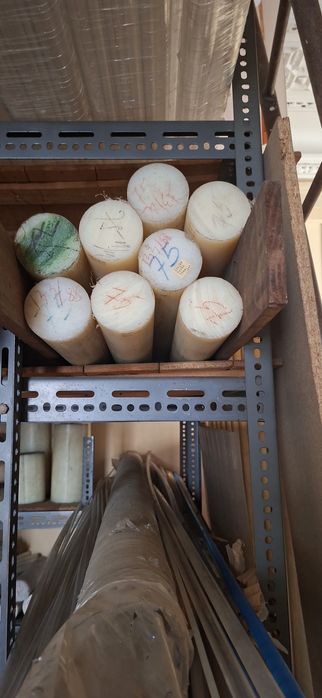 Lote Diversificado de Varas e Tarugos de teflon