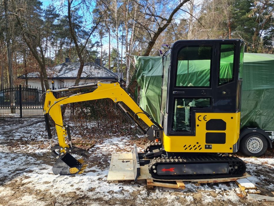 Sprzedam Minikoparkę