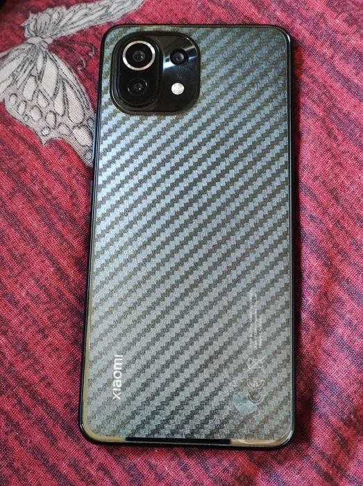Xiaomi Mi 11 lite 2 телефона