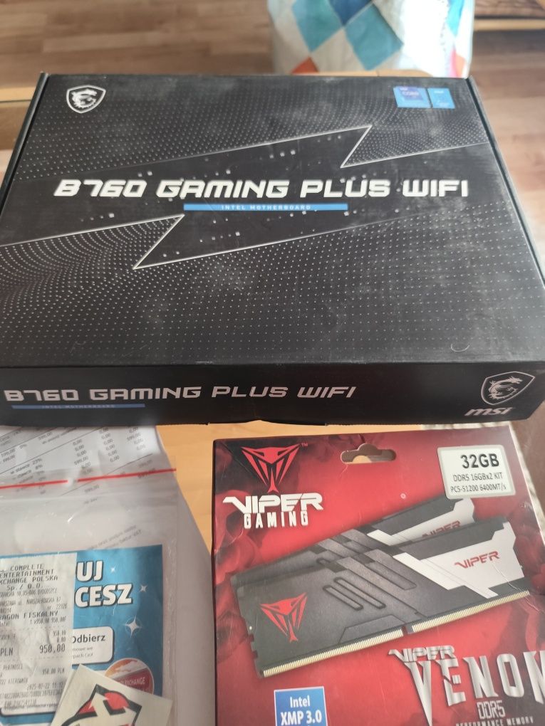Intel 14600kf  + b760 gamkng plus wifi + 32 GB ram ddr5 6400