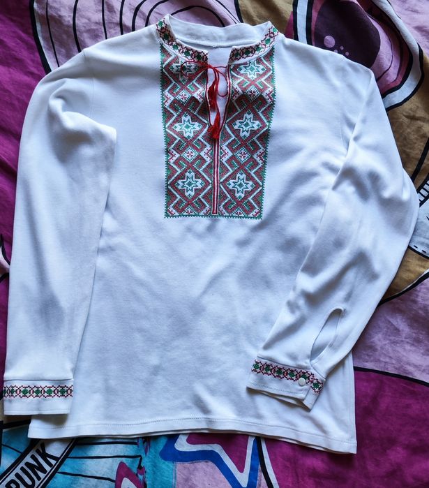 Ukraińska koszulka wyszywanka