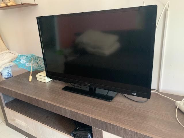 телевизор Samsung большой